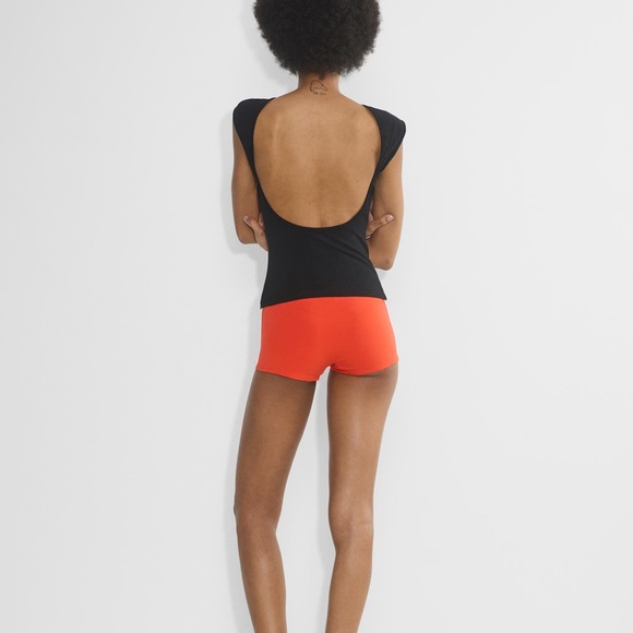 NWOT - TNA Chill Times T-Shirt - Picture 1 of 9